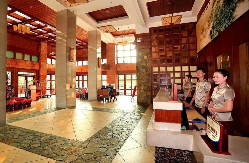 Haiyue Bay Holiday Hotel ซานย่า ภายนอก รูปภาพ